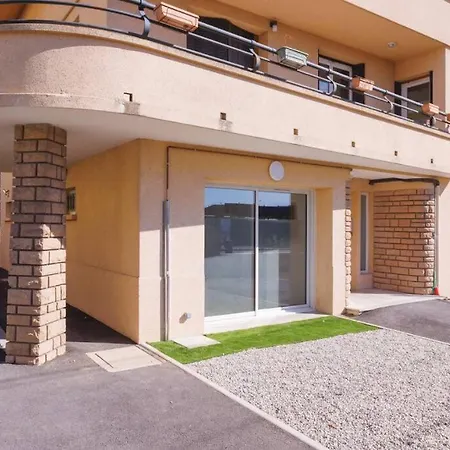 L'Aindus De Brou- Parking Prive- Rdc Apartment Bourg-en-Bresse Exterior photo